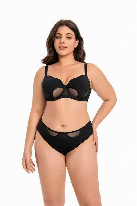 Soft Padded Bra With Under Wire Support