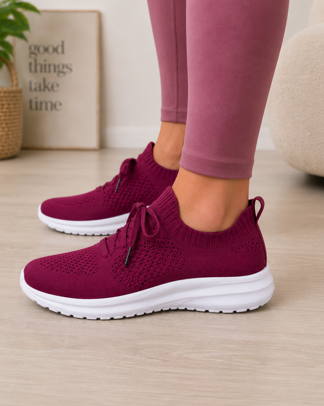 Women Runners Lightweight with Lace