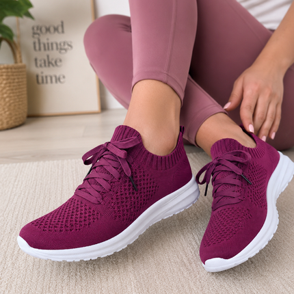 Women Runners Lightweight with Lace