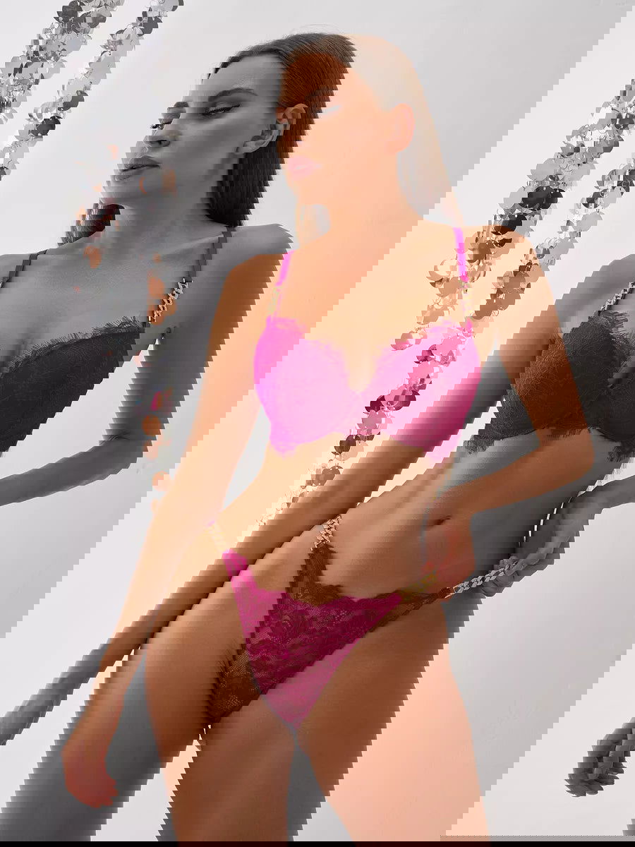 Push-Up Bra With Chain - Swaggy Fit