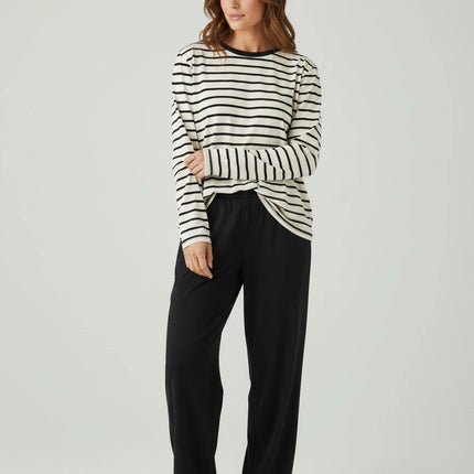 2PCS Long-sleeves and Pant Sleepwear Set